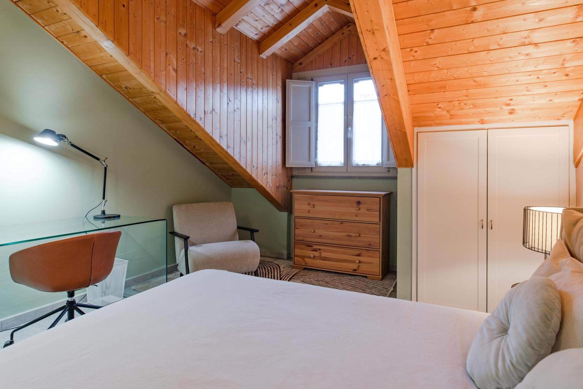 No Lift, 2 - Tutti P4zzi Per Appartement
