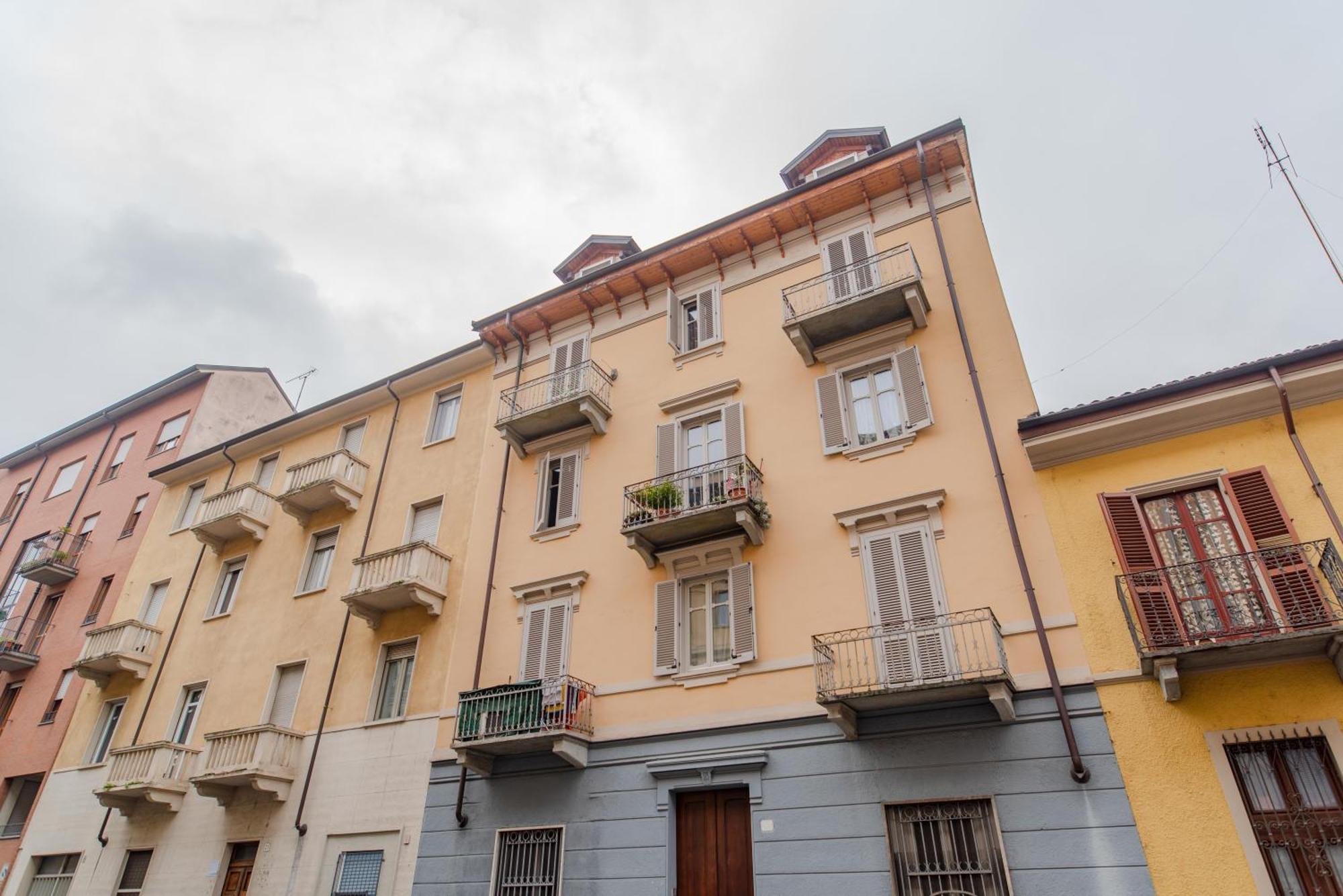 No Lift, 2 - Tutti P4zzi Per Appartement